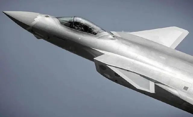 日本是否害怕歼-20,战略考量与技术博弈,日本对歼-20的态度,战略考量与技术博弈的探究