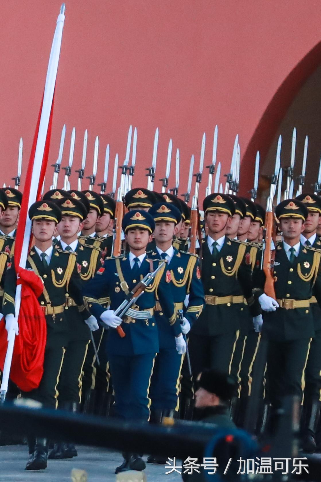 三军仪仗队最新图片,展现荣耀与力量,三军仪仗队风采展示,荣耀与力量的瞬间图片纪实
