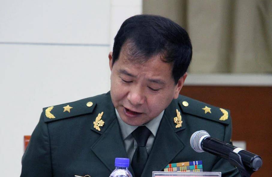 丁晓兵,时代先锋的卓越风采,丁晓兵,时代先锋的杰出风采