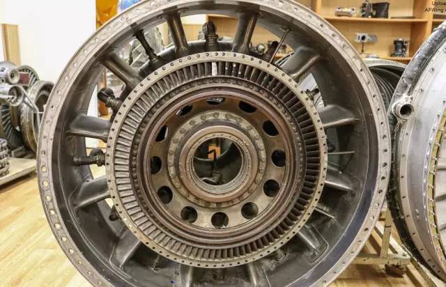 涡轴发动机课件详解,涡轴发动机课件深度解析