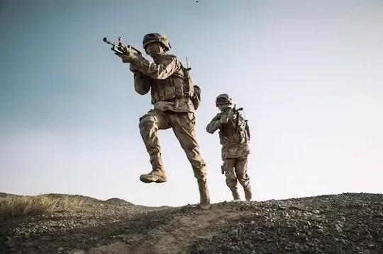 星空迷彩21式图片,探索时尚与军事的交融之美,时尚与军事交融之美,星空迷彩21式图片探索