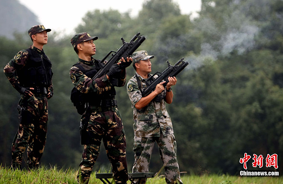 中国特种部队反俘虏训练,锤炼意志,锻造利刃,中国特种部队反俘虏训练,锤炼意志,锻造战士利刃