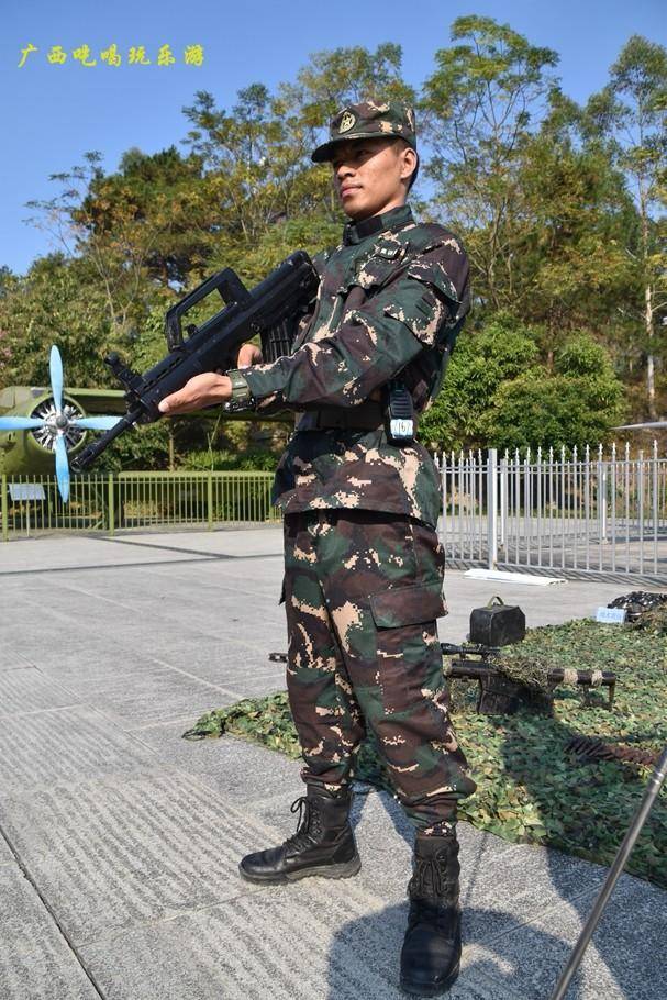 全天候军迷的自我挑战,24小时军迷训练,全天候军迷的自我挑战,24小时极限训练之旅