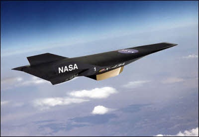 鹰击长空，鹰击18末端飞行速度的魅力与挑战，鹰击长空，鹰击18末端飞行速度的魅力与飞行挑战解析