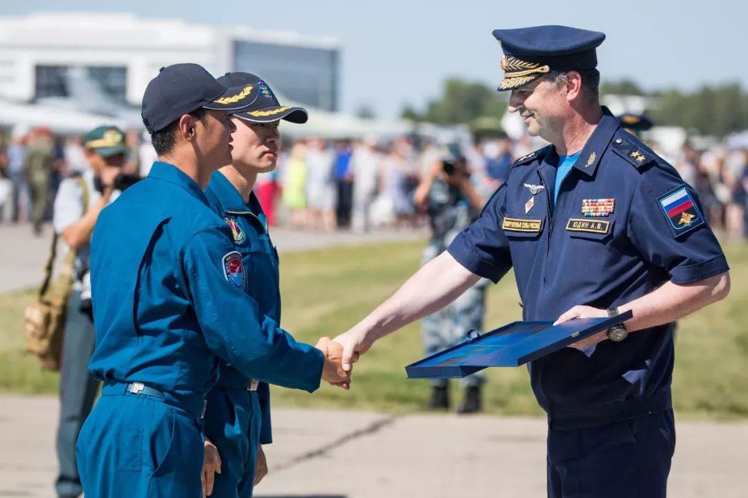 中国空军航空,翱翔蓝天的骄傲力量,中国空军航空,蓝天上的骄傲力量