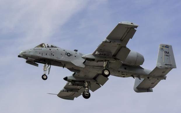 A-10攻击机特点深度解析,A-10攻击机特性全方位解析