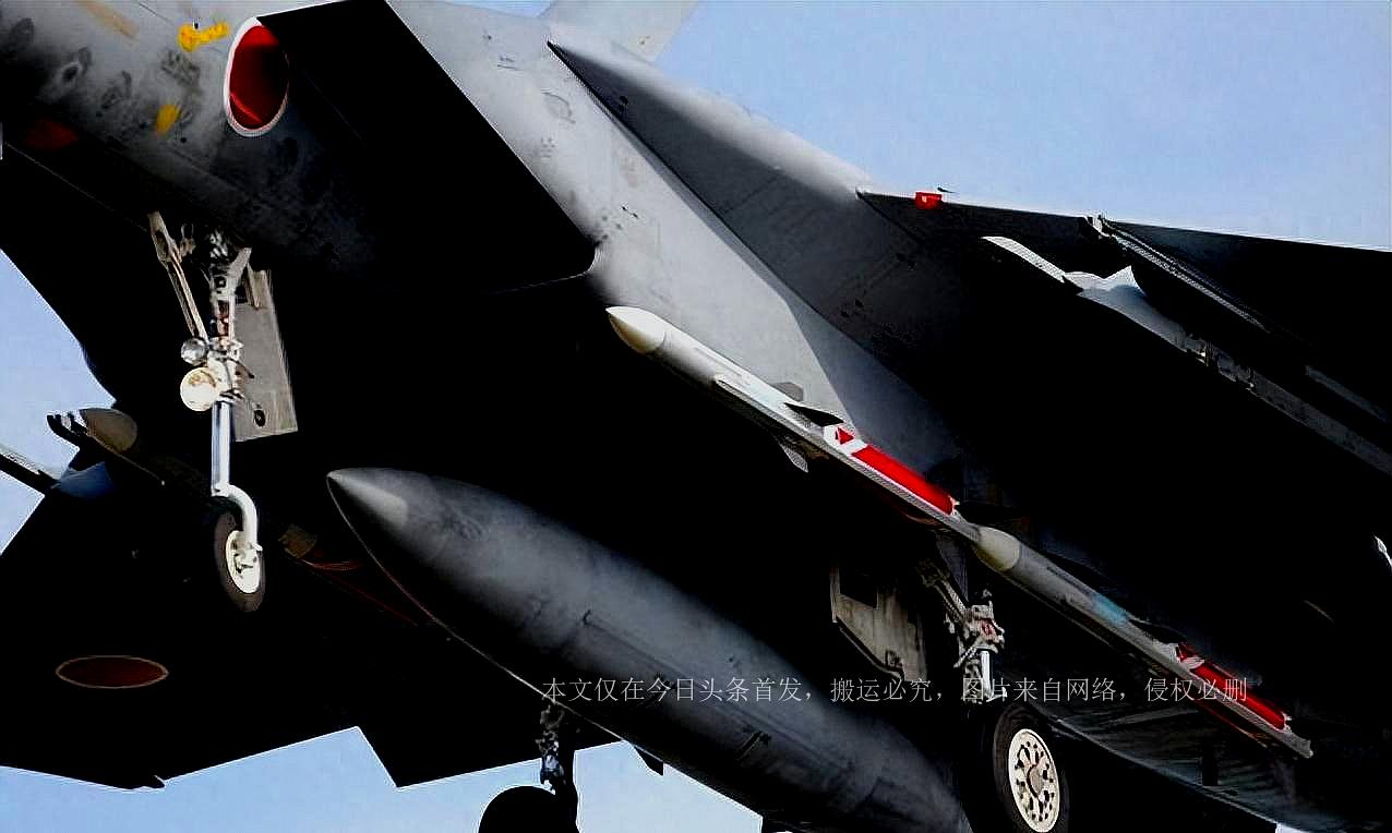 歼-16与F-15,空中巨人的对比,歼-16与F-15,空中巨人对比解析