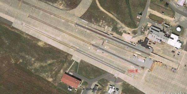 歼-15电磁弹射技术，引领中国航母战斗群的崭新篇章，歼-15电磁弹射技术，开启中国航母战斗群新篇章