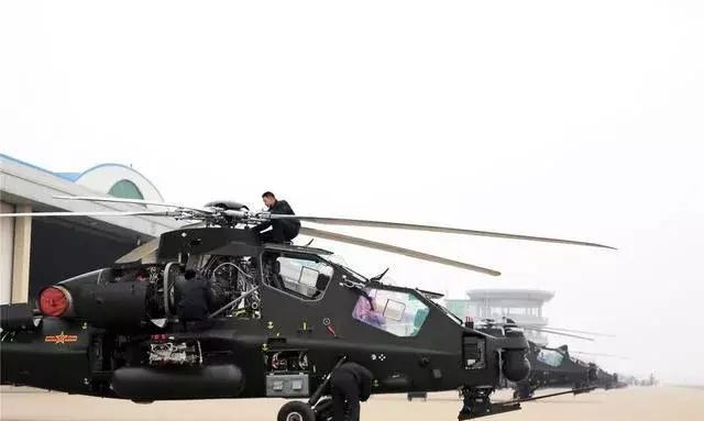 国产直-10武装直升机，空中力量的璀璨明珠，国产直-10武装直升机，空中力量的耀眼明珠