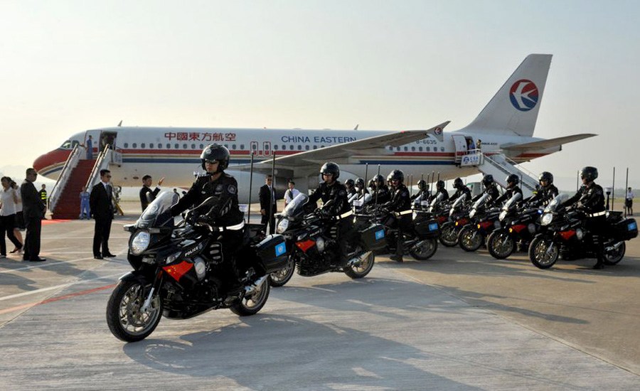 国宾护卫队护送外国领导视频,展现礼仪之邦的庄重与荣耀,国宾护卫队礼仪风采,庄重护送外国领导,彰显礼仪之邦荣耀