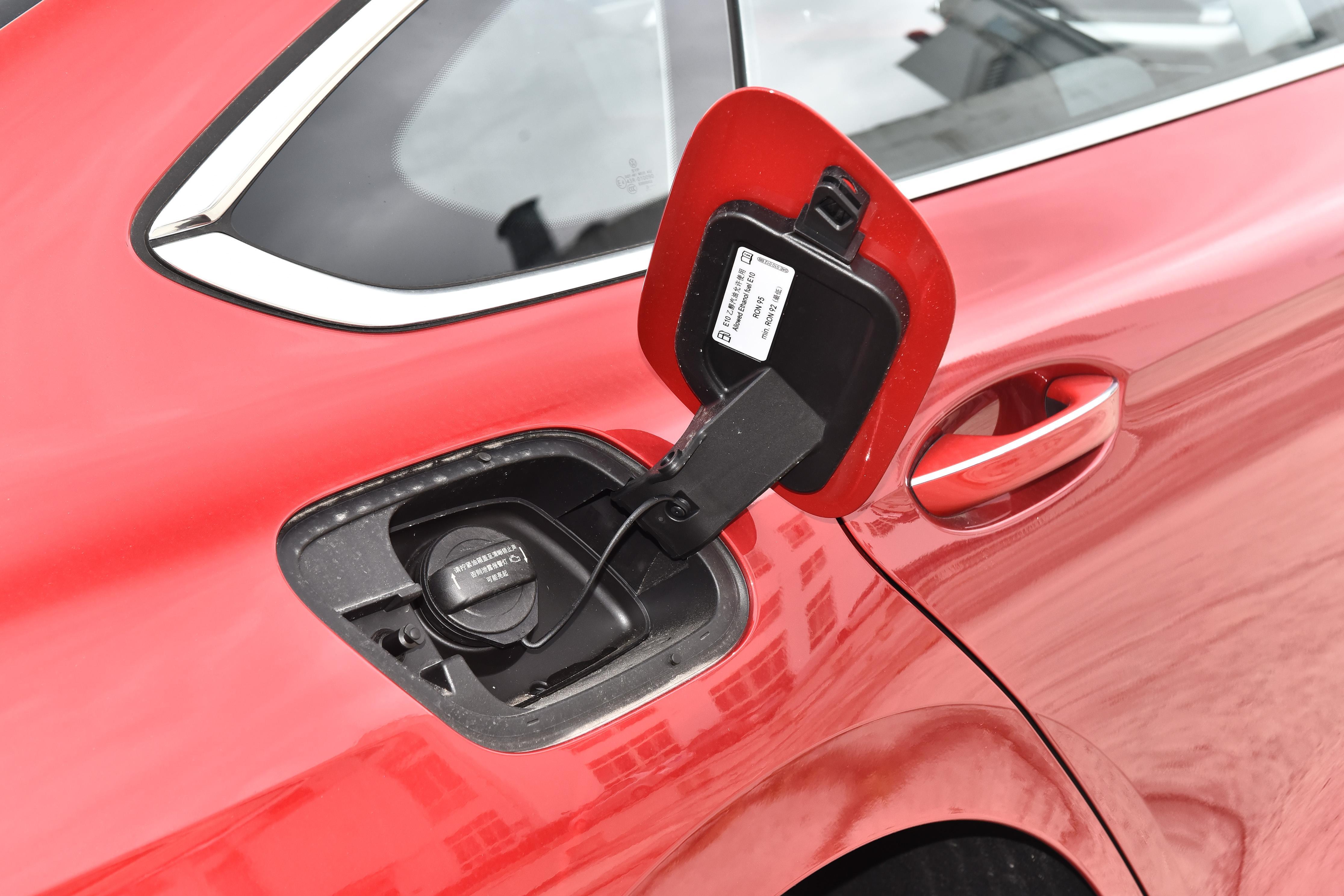 涡轮增压发动机,选择92还是95号汽油?,涡轮增压发动机,选择92还是95号汽油?解析汽油选择对发动机的影响