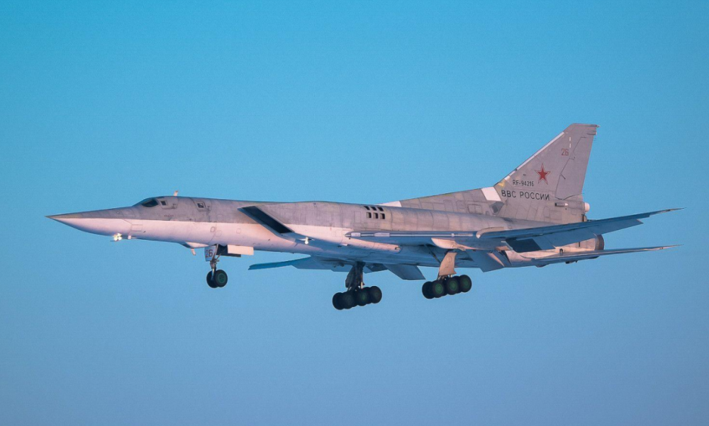 图一,揭秘神秘的22M轰炸机,揭秘,神秘的22M轰炸机探秘之旅