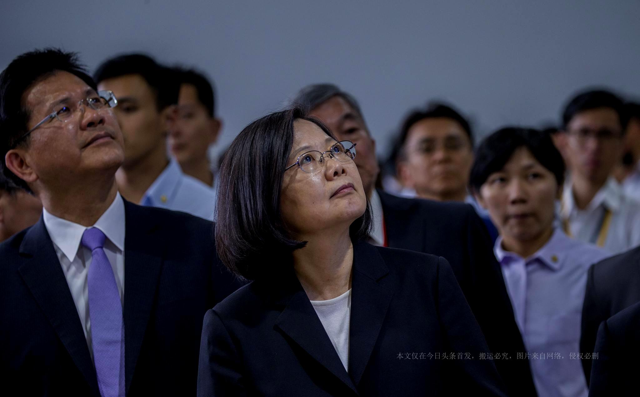 歼-16D在台湾地区的活动与意义探讨,歼-16D在台湾地区的活动及其意义深度探讨