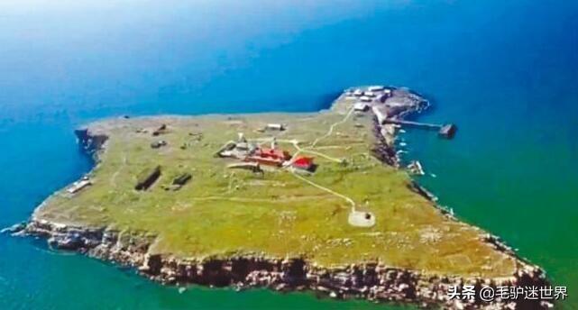 俄罗斯在战争中的士兵牺牲，无声的英勇与巨大的损失，俄罗斯战争中的士兵牺牲，英勇无声与巨大损失纪念