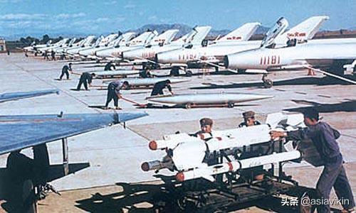 歼8到底怎么样？深度解析中国空军的主力战机，深度解析，歼8在中国空军的主力战机地位如何？