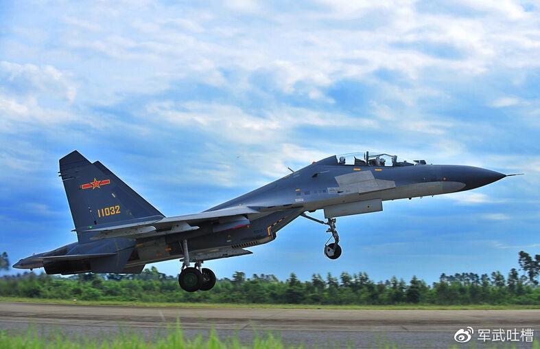 歼-11B与苏-30,两款战斗机的性能对比与评估,歼-11B与苏-30战斗机性能对比及评估