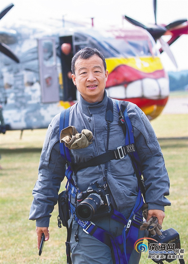 飞行员余海龙的代表作品,探索天际的诗意与勇气,飞行员余海龙的天空诗篇,探索天际的诗意与勇气