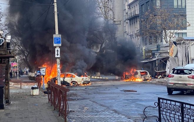 俄乌战场爆火图片的背后故事与影响，俄乌战场爆火图片背后的故事与深远影响