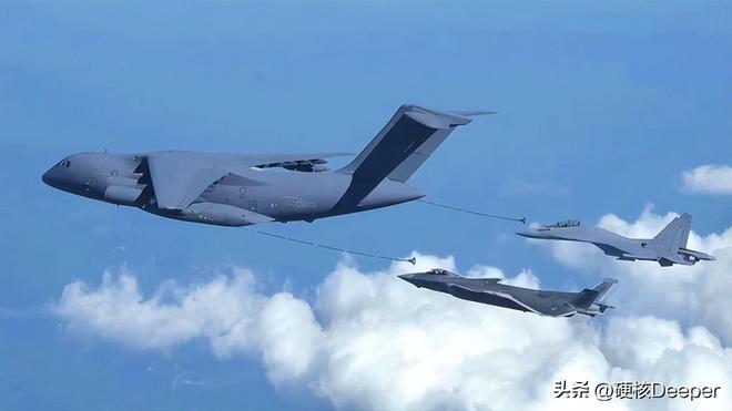 歼-20支援俄罗斯，空中力量的深度交流与合作的象征，歼-20支援俄罗斯，空中力量深度交流与合作的象征
