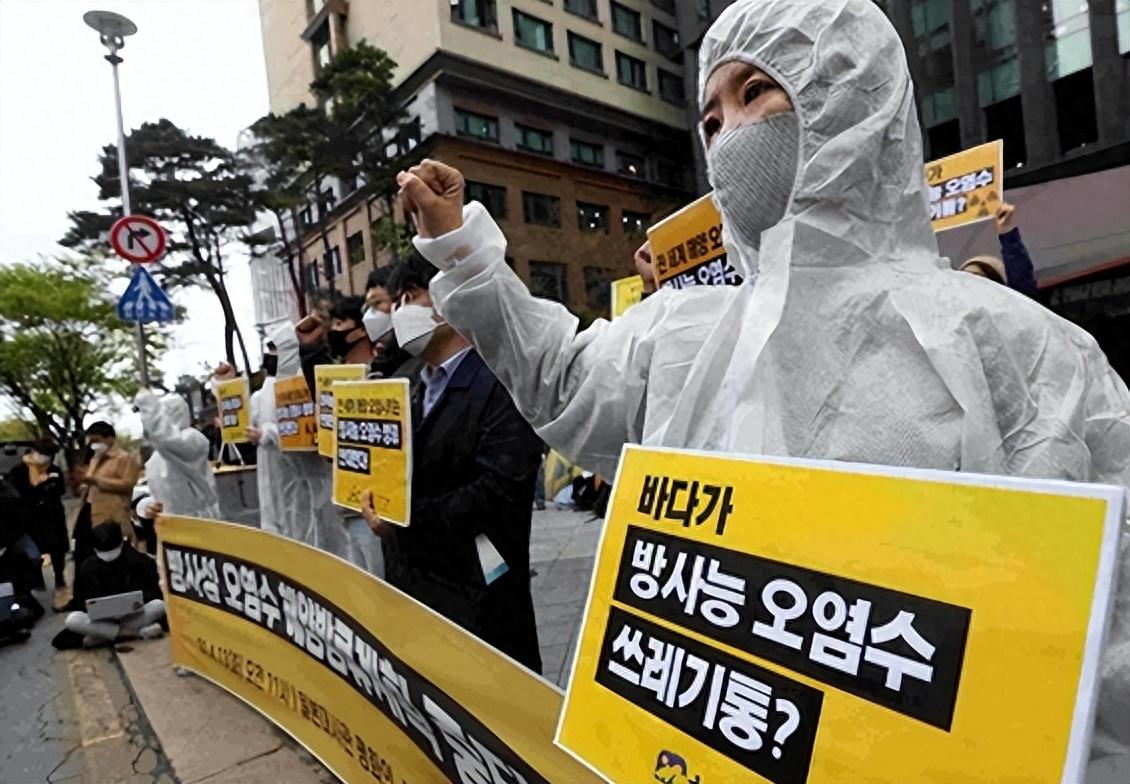 日本正式向俄罗斯宣战的历史背景与年份解析，日本向俄罗斯宣战的历史背景与年份全面解析