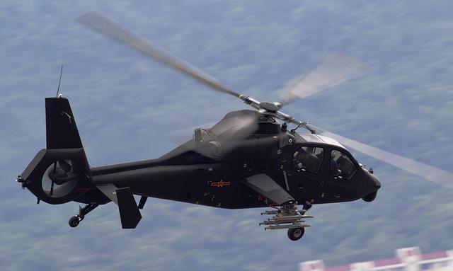 阿帕奇直升机与武直-19,空中力量的独特组合,阿帕奇直升机与武直-19,空中力量的卓越组合