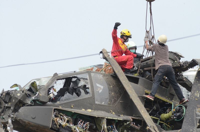 台军机坠毁事件深度解析，台军机坠毁事件深度剖析