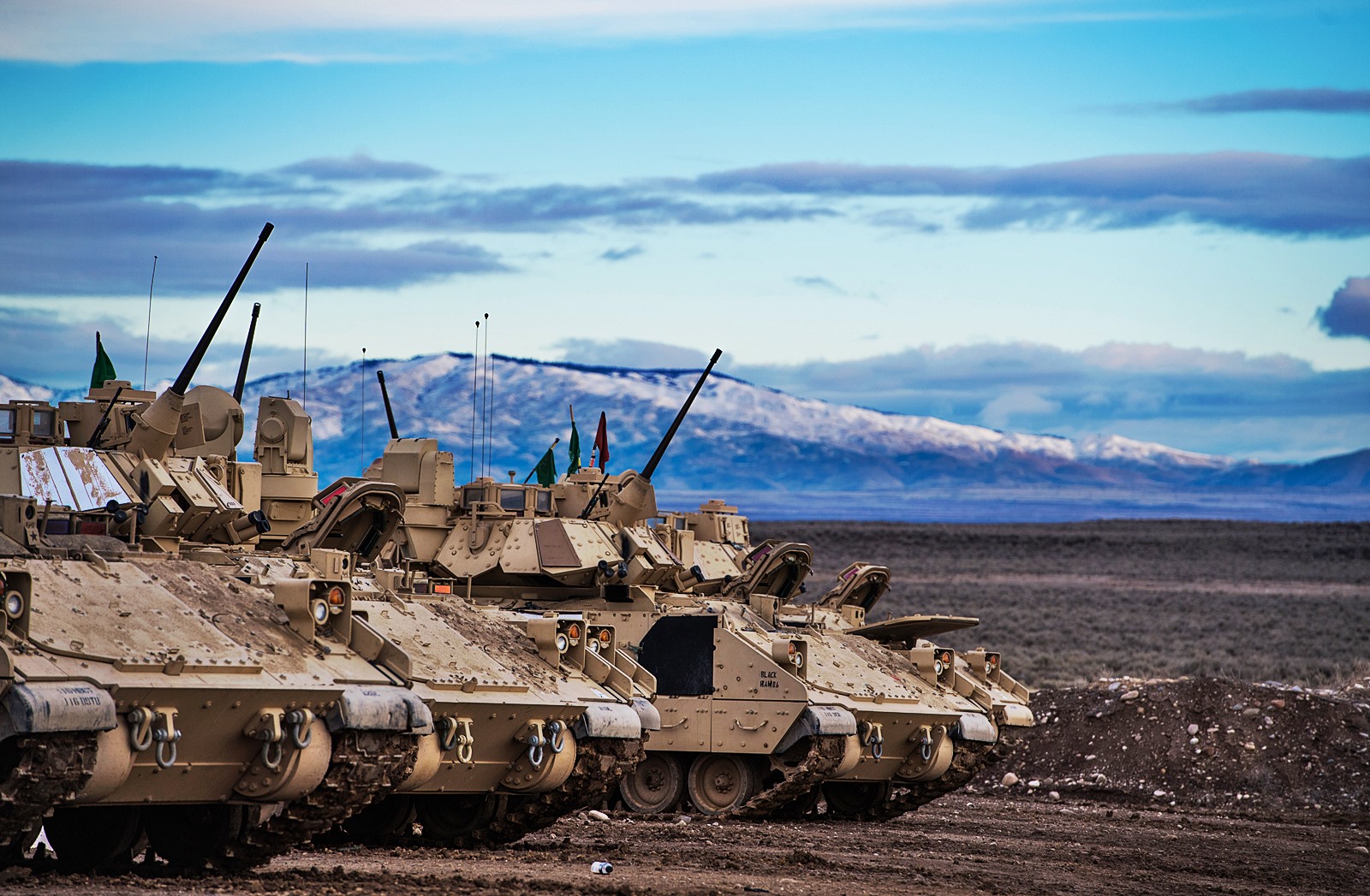 朱日和基地与美国的关系，深度探究与解析，朱日和基地与美国关系深度探究，背景、影响与解析