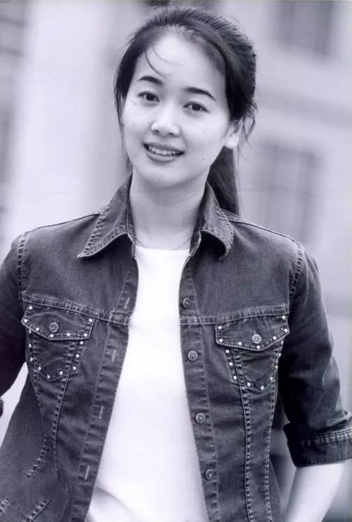 歼20与苏34，真实对比，歼20与苏34深度对比，性能解析与实战分析