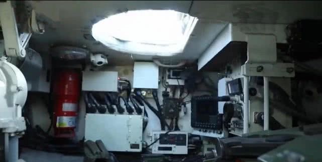 探索先进的驾驶室设计,99A2式主战坦克的驾驶室详解,揭秘99A2式主战坦克先进驾驶室设计详解