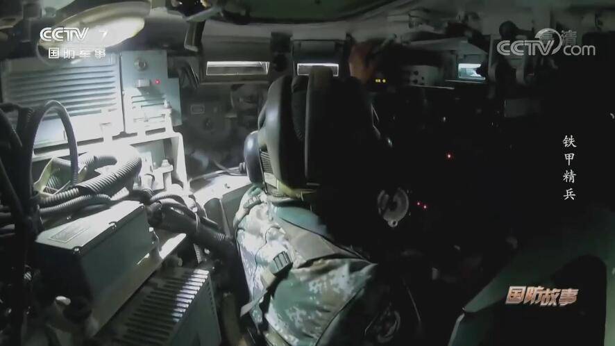 探索先进的驾驶室设计,99A2式主战坦克的驾驶室详解,揭秘99A2式主战坦克先进驾驶室设计详解