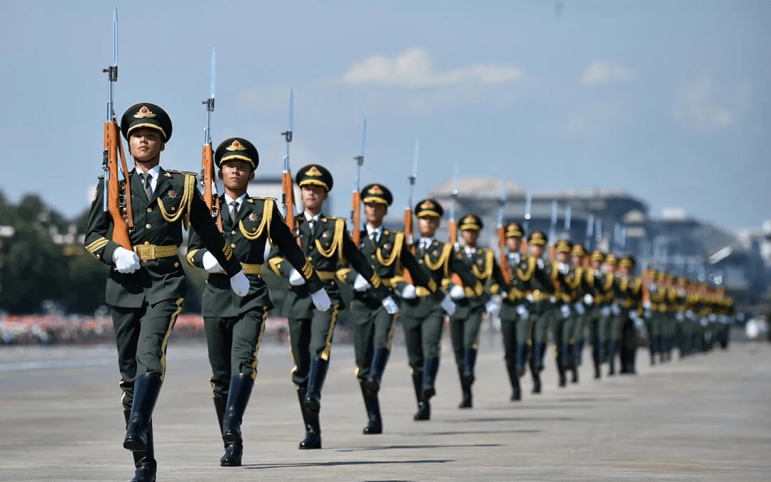 辉煌的瞬间,2020年十月一日阅兵回顾与展望,2020年十月一日阅兵,辉煌瞬间与展望未来