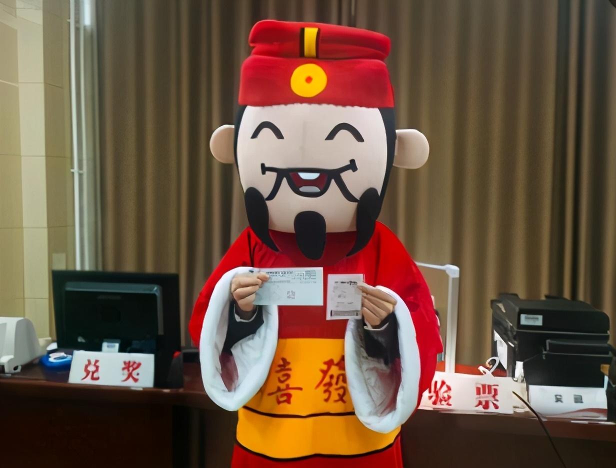 大乐透开奖结果今天,期待与惊喜的交织,大乐透今日开奖结果,期待与惊喜交织的时刻