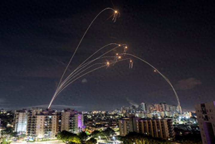 导弹造价多少,深度解析导弹造价因素与复杂性,深度解析导弹造价因素与复杂性,究竟需要多少成本?