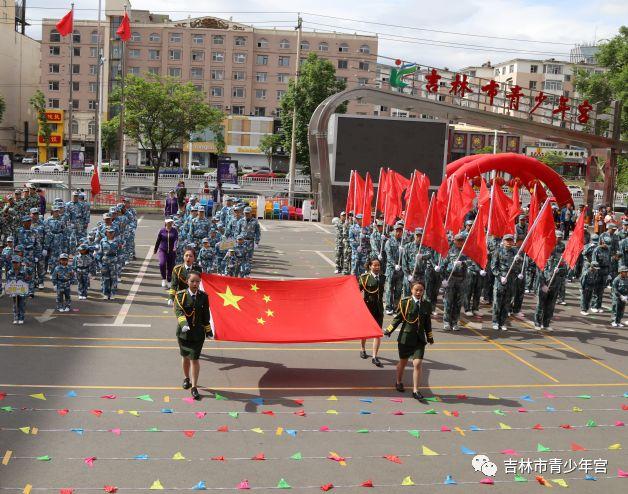 海陆空三军仪仗队视频,展现荣耀与力量的壮丽画卷,海陆空三军仪仗队,荣耀与力量的壮丽展示