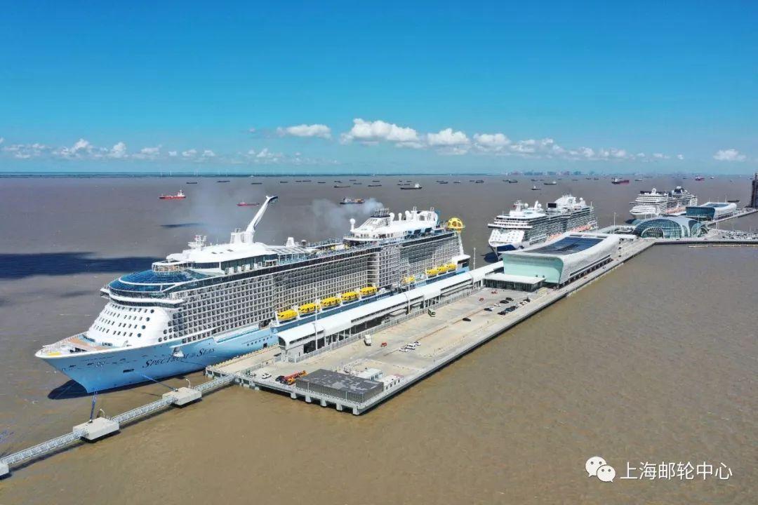 首艘国产航母交付海军视频，国家实力的象征与民族自豪的彰显，首艘国产航母交付海军，国家实力与民族自豪的里程碑