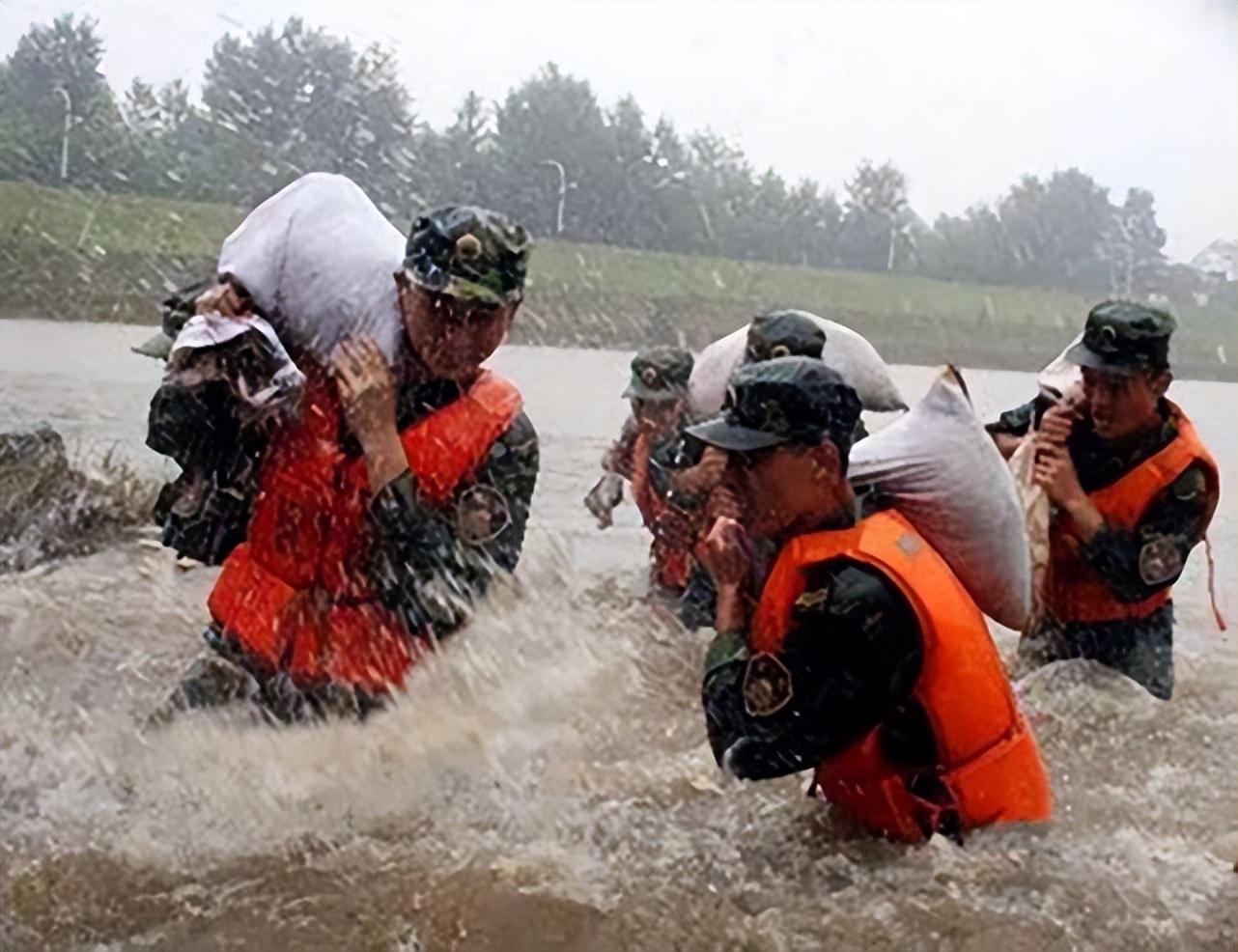 丁晓兵现在的职务,勇担重任,续写辉煌,丁晓兵勇担新职务,续写辉煌篇章