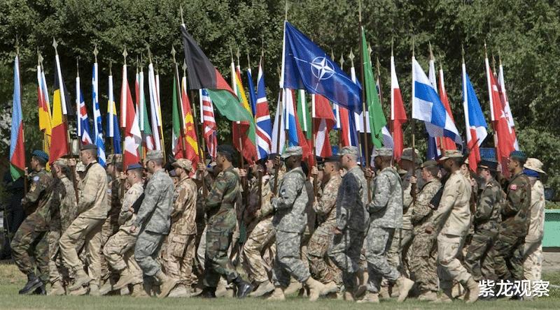 美俄冲突升级,若爆发战争,俄军200万大军面临怎样的挑战与抉择?,美俄冲突升级背景下,俄军200万大军面临战争挑战与抉择分析